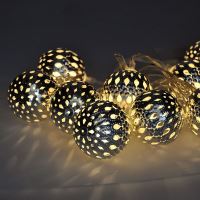 Solight LED řetěz vánoční koule stříbrné, 10LED řetěz, 1m, 2x AA, IP20  - 1V207-Sván.K (1)